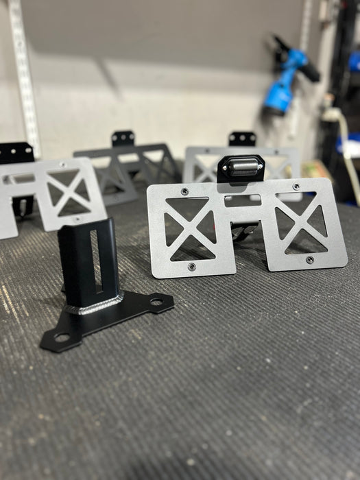 SPARE TIRE LICENSE PLATE BRACKET | TOYOTA / LEXUS