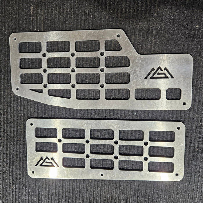 CENTER CONSOLE MOLLE PANELS | TOYOTA FJ CRUISER - Goliath Off Road