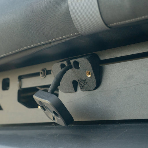 ROADSHOCK LED ROCK LIGHT ANGLED MOUNT - Goliath Off Road