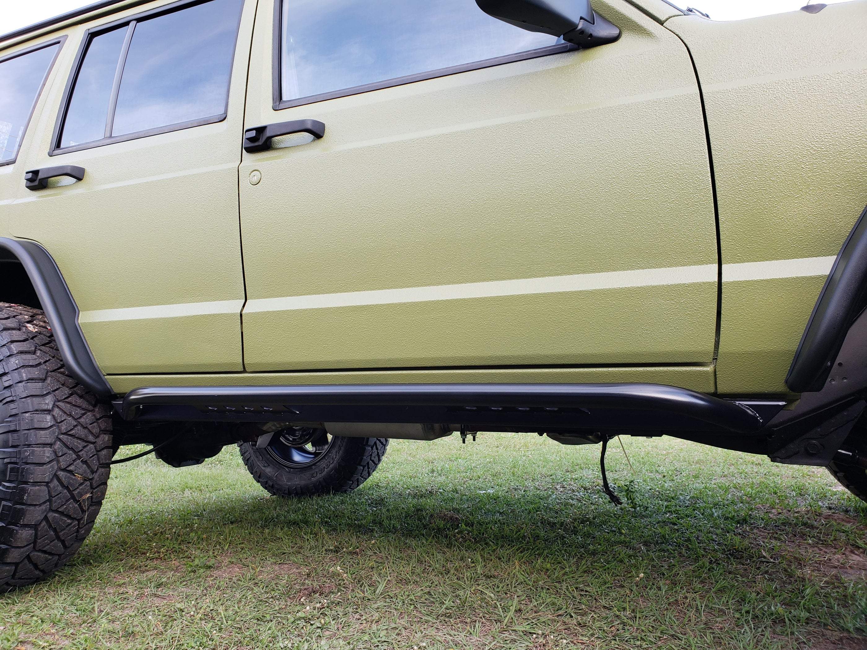Xj Rocker Slide ROCK SLIDERS | JEEP CHEROKEE XJ — Goliath Off Road