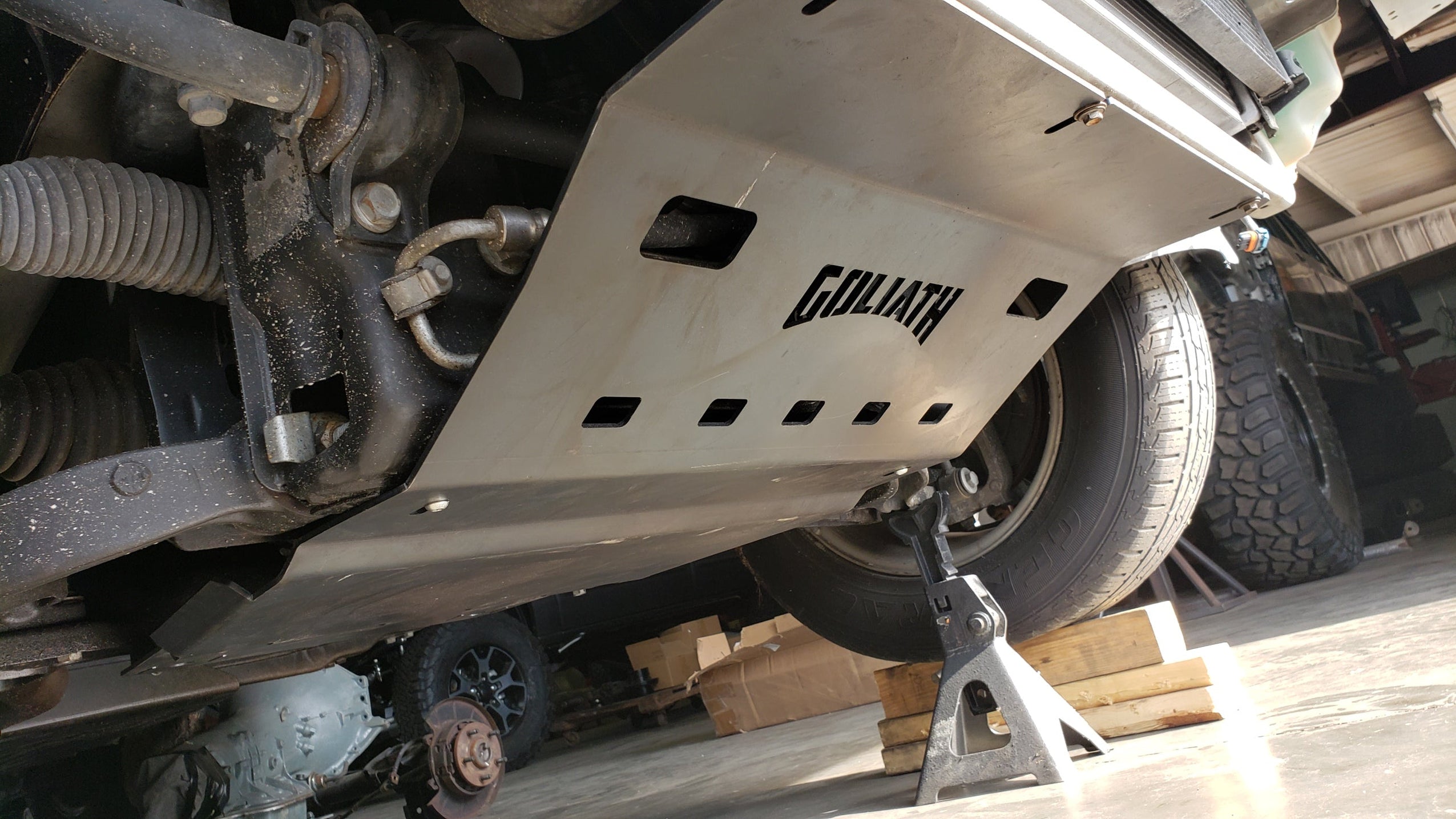 Jeep Grand Cherokee WK Engine Skid Plate — Goliath Off Road