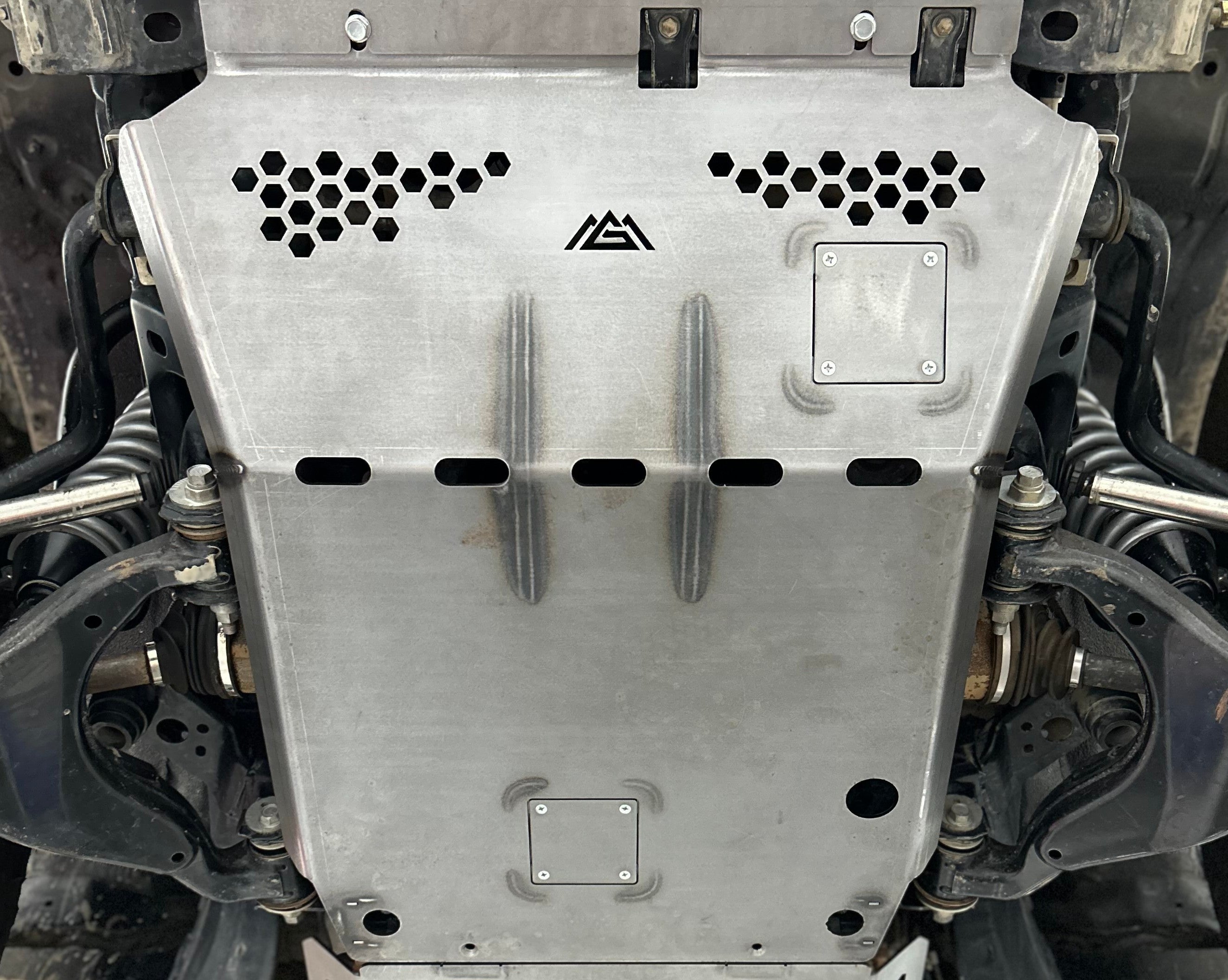 lexus-gx470-engine-skid-plate-
