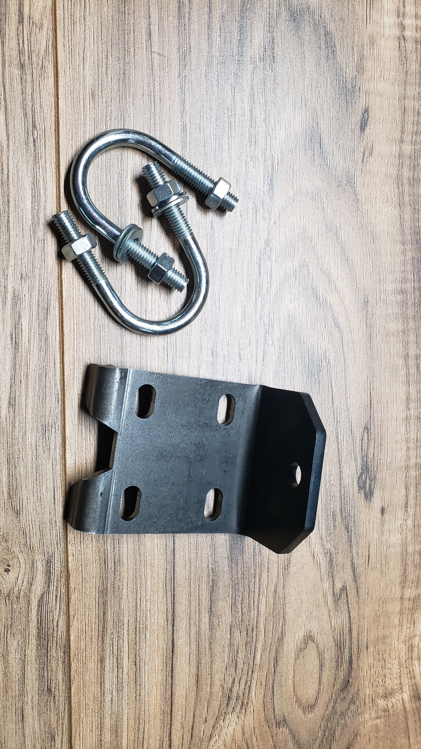 Stabilizer Anchor Bracket (to final drive), 990-996, 1/2 inch holes Stabilizer Anchor Bracket (to final drive), 990-996, 1/2 inch holes